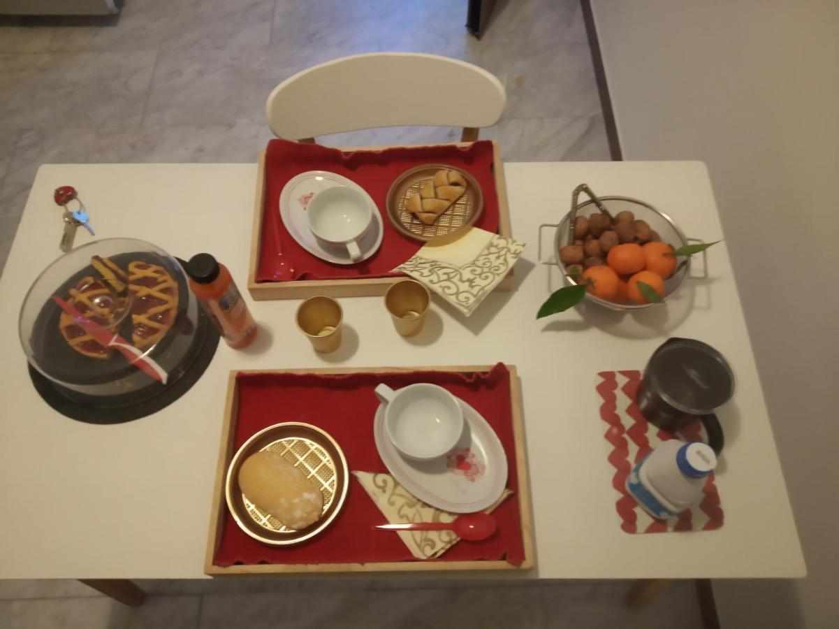 Bed and Breakfast La Gran Dama Roseto Degli Abruzzi Exterior foto