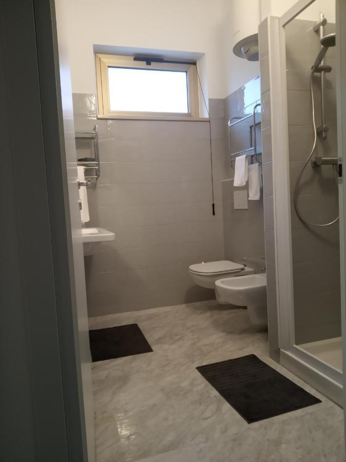 Bed and Breakfast La Gran Dama Roseto Degli Abruzzi Exterior foto