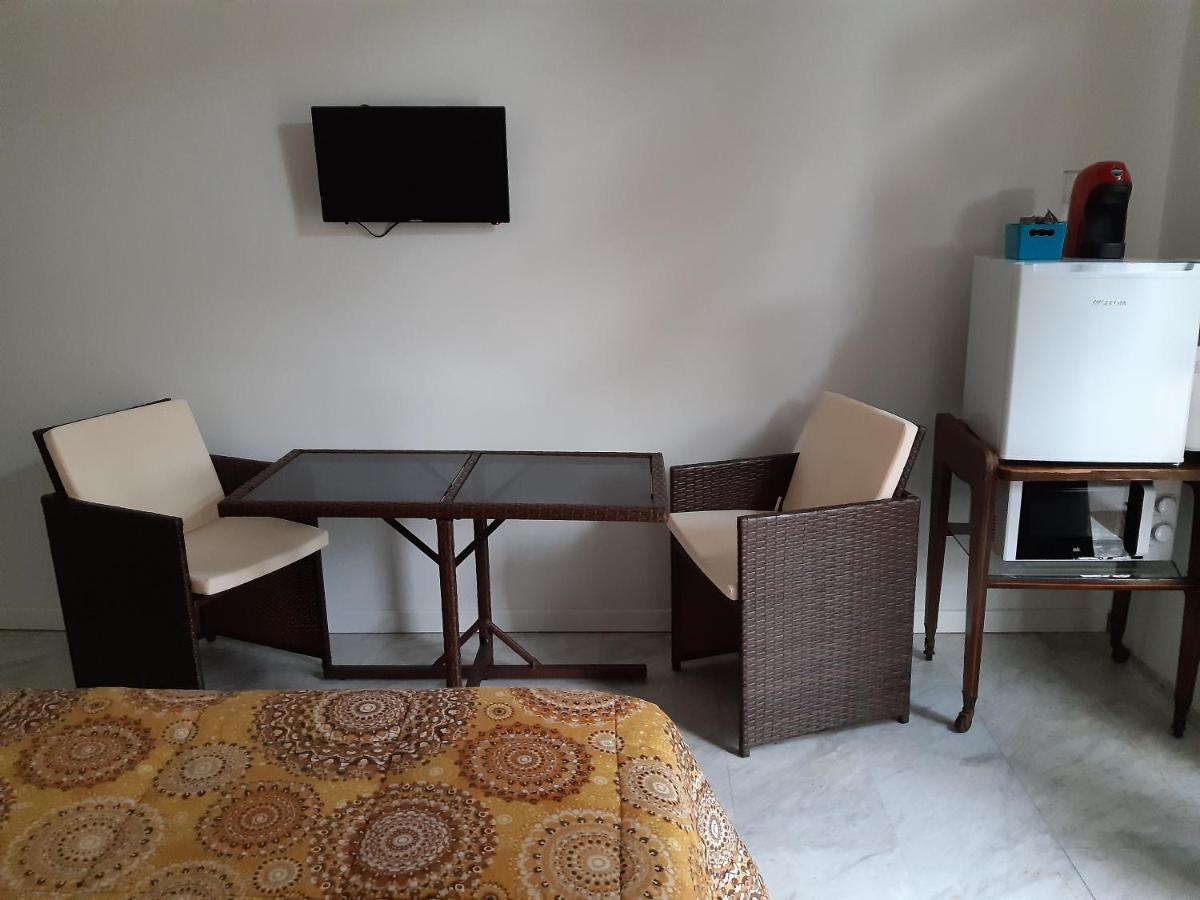 Bed and Breakfast La Gran Dama Roseto Degli Abruzzi Exterior foto